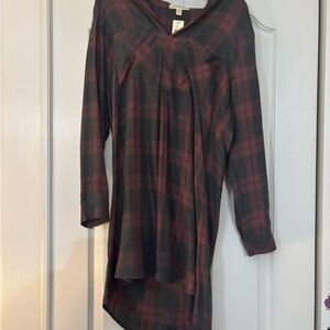 Cloth & Stone Red and Gray Plaid Top